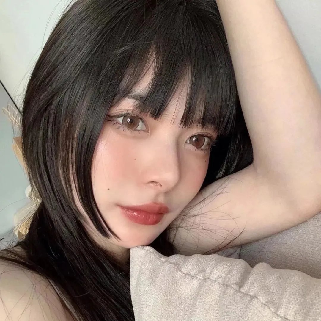 母亲的双眼
